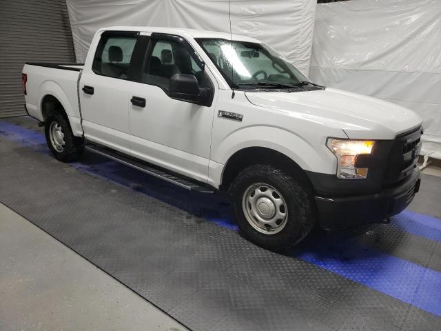 1FTEW1EFXHFB68440 - 2017 FORD F150 SUPERCREW WHITE photo 4