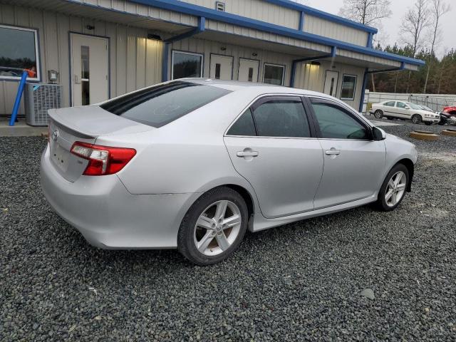 4T1BF1FK3EU831428 - 2014 TOYOTA CAMRY L SILVER photo 3