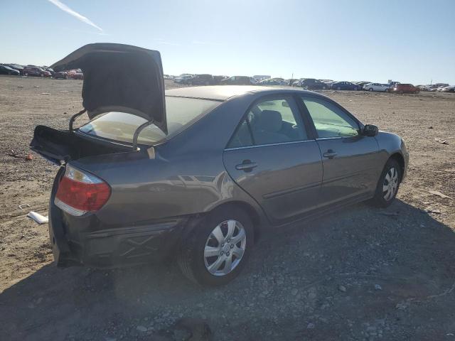 4T1BE32K95U578037 - 2005 TOYOTA CAMRY LE GRAY photo 3