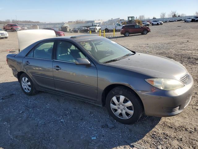 4T1BE32K95U578037 - 2005 TOYOTA CAMRY LE GRAY photo 4