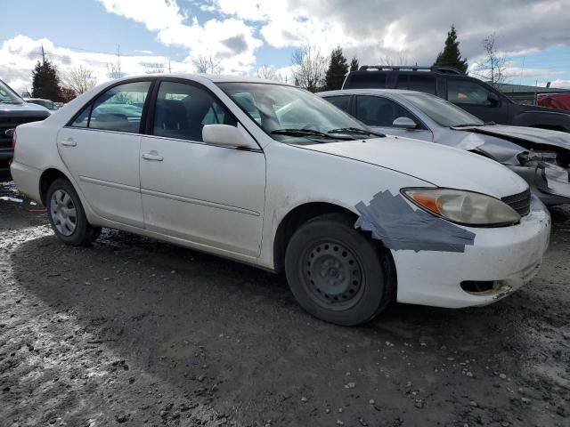 JTDBE32KX40273317 - 2004 TOYOTA CAMRY LE WHITE photo 4