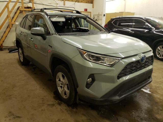 2T3RWRFV3KW041346 - 2019 TOYOTA RAV4 XLE GRAY photo 4