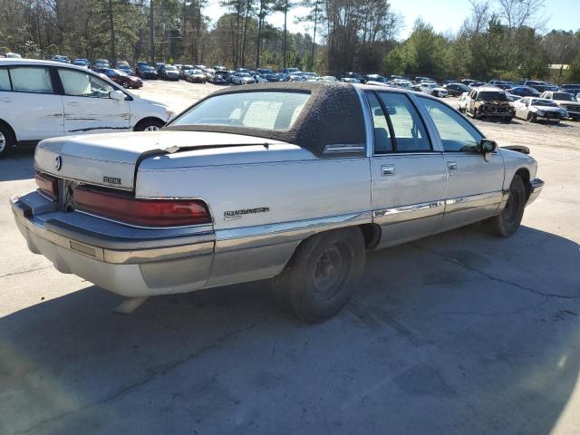 1G4BT5375PR410283 - 1993 BUICK ROADMASTER LIMITED SILVER photo 3