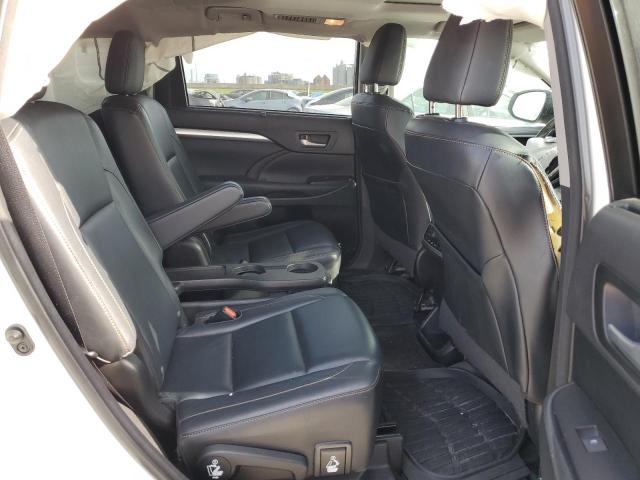 5TDKKRFH7FS054681 - 2015 TOYOTA HIGHLANDER XLE WHITE photo 11