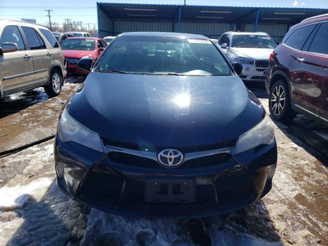 4T1BF1FK8HU808859 - 2017 TOYOTA CAMRY LE BLUE photo 5