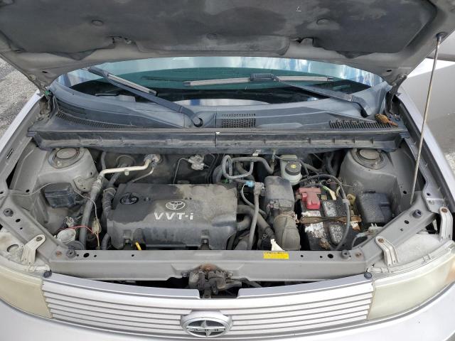 JTLKT334050182164 - 2005 TOYOTA SCION XB GRAY photo 11