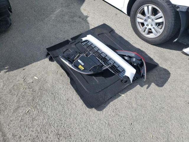 1G1JA5SH5C4176050 - 2012 CHEVROLET SONIC LS 白色 照片 12