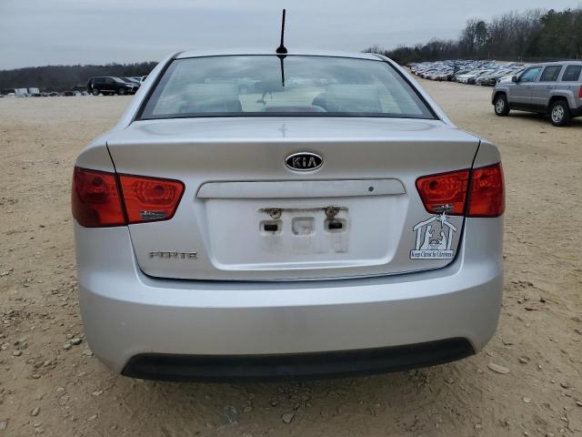 KNAFU4A20C5593997 - 2012 KIA FORTE EX SILVER photo 6