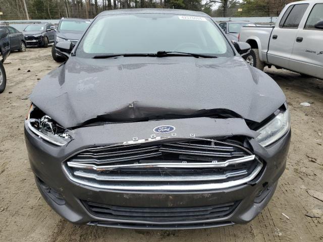 3FA6P0H7XFR108857 - 2015 FORD FUSION SE GRAY photo 5