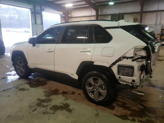 4T3RWRFV0RU110472 - 2024 TOYOTA RAV4 XLE WHITE photo 2