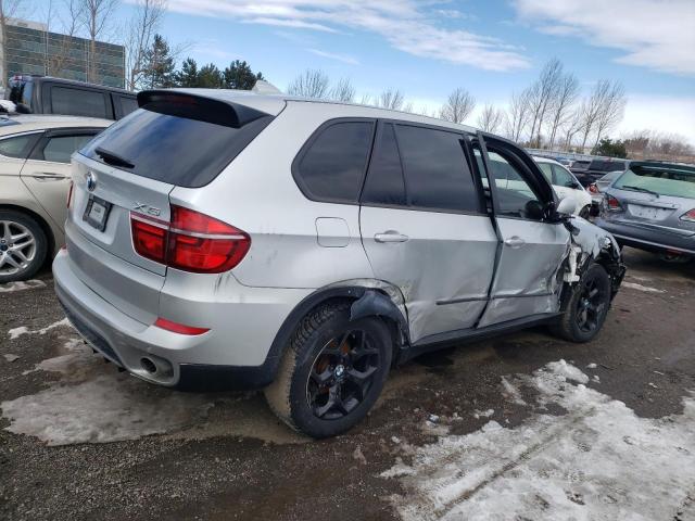 5UXZW0C50BL371608 - 2011 BMW X5 XDRIVE35D GRAY photo 3