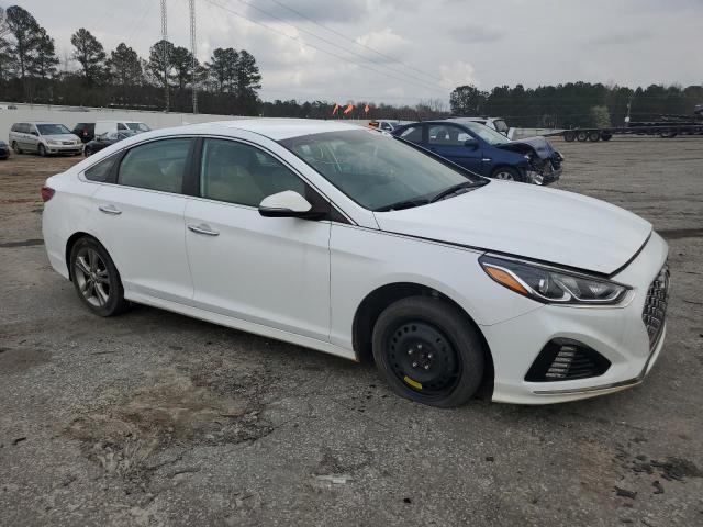 5NPE34AF0KH750950 - 2019 HYUNDAI SONATA LIMITED WHITE photo 4