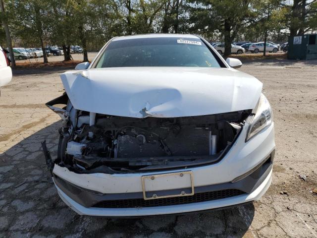 5NPE34AF0HH565368 - 2017 HYUNDAI SONATA SPORT WHITE photo 5