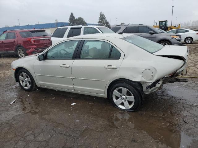 3FAHP07Z48R195783 - 2008 FORD FUSION SE SILVER photo 2