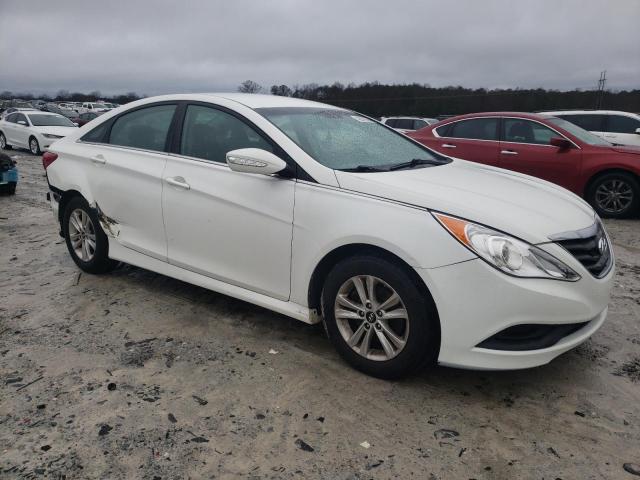 5NPEB4AC1EH928460 - 2014 HYUNDAI SONATA GLS WHITE photo 4