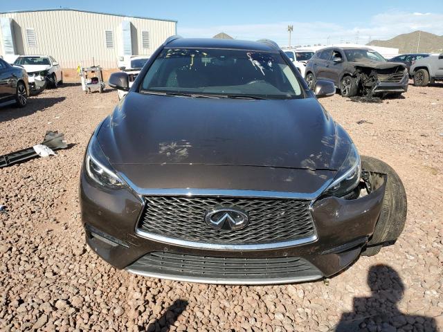 SJKCH5CP9HA031889 - 2017 INFINITI QX30 BASE Grau Foto 5