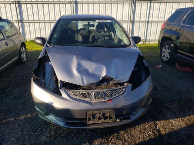 JHMGE8H28AS007416 - 2010 HONDA FIT SILVER photo 5