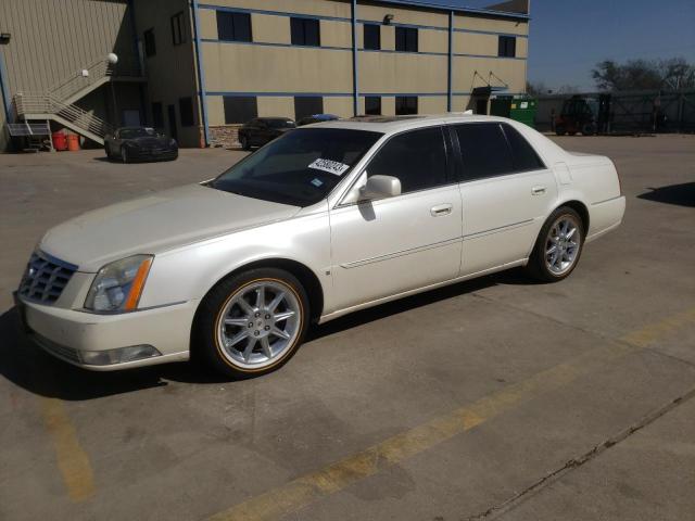 1G6KD5EY6AU113585 - 2010 CADILLAC DTS LUXURY COLLECTION BEIGE photo 1