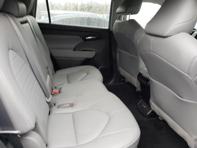 5TDGZRBHXNS214686 - 2022 TOYOTA HIGHLANDER XLE BLUE photo 10