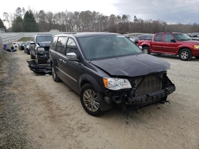 2C4RC1CG8FR546668 - 2015 CHRYSLER TOWN & COU TOURING L GRAY photo 4