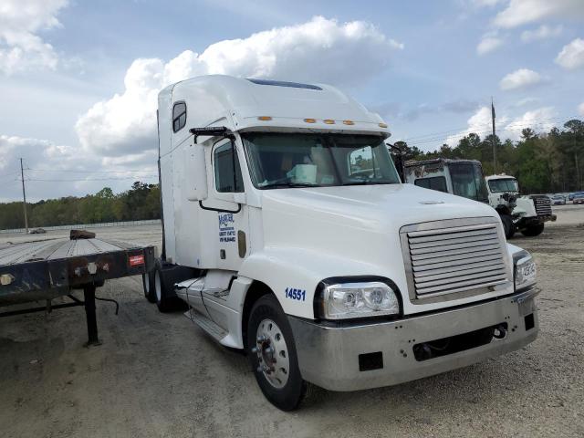 1FUYSSEB0WL904482 - 1998 FREIGHTLINER CONVENTION FLC120 WHITE photo 1