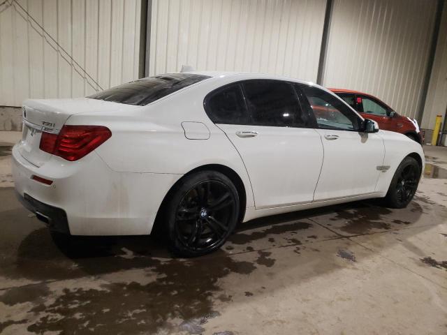 WBAKC6C59CC396889 - 2012 BMW 7 SERIES XI WHITE photo 3