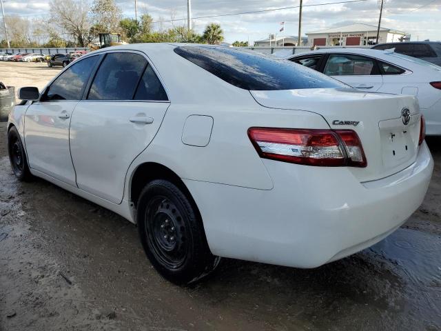 4T1BF3EK2BU753538 - 2011 TOYOTA CAMRY BASE WHITE photo 2