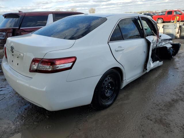 4T1BF3EK2BU753538 - 2011 TOYOTA CAMRY BASE WHITE photo 3