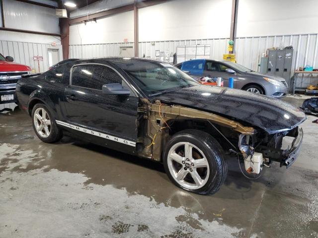 1ZVHT80N795121707 - 2009 FORD MUSTANG BLACK photo 4