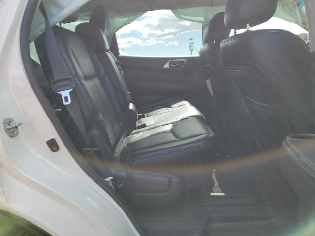 5N1AR2MM4GC636525 - 2016 NISSAN PATHFINDER S 白色 照片 11