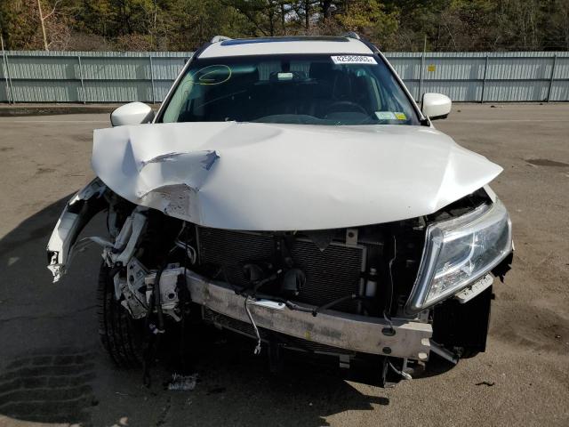 5N1AR2MM4GC636525 - 2016 NISSAN PATHFINDER S WHITE photo 5