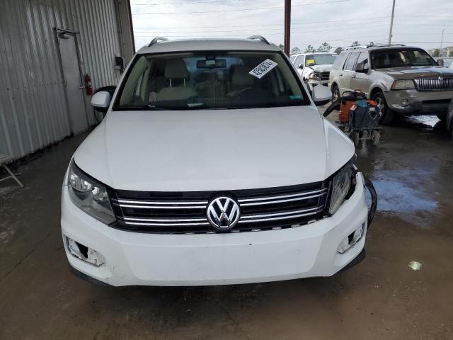 WVGAV7AXXHK020536 - 2017 VOLKSWAGEN TIGUAN S WHITE photo 5