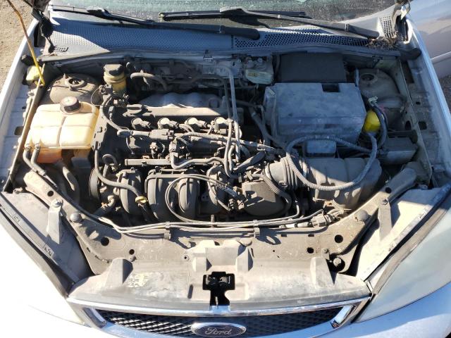 3FAFP37N55R128627 - 2005 FORD FOCUS ZX5 SILVER photo 11