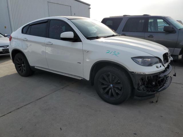 5UXFG2C56BLX06740 - 2011 BMW X6 XDRIVE35I WHITE photo 4