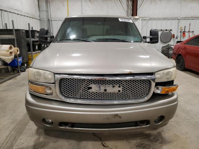 1GKEK63UX1J296582 - 2001 GMC DENALI GRAY photo 5