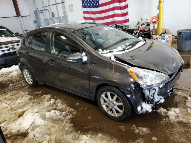 JTDKDTB33E1059549 - 2014 TOYOTA PRIUS C GRAY photo 4