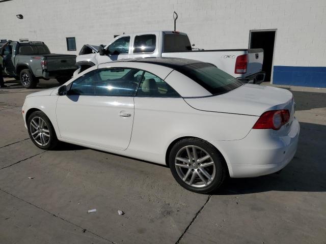 WVWFA71FX8V012061 - 2008 VOLKSWAGEN EOS LUX WHITE photo 2