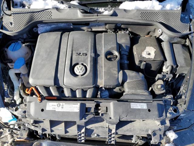 3VWHP7AT4DM602223 - 2013 VOLKSWAGEN BEETLE 黑色 照片 11