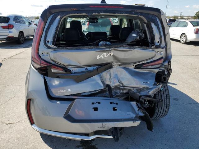 KNDJ53AU6P7869387 - 2023 KIA SOUL GT LINE GRAY photo 6