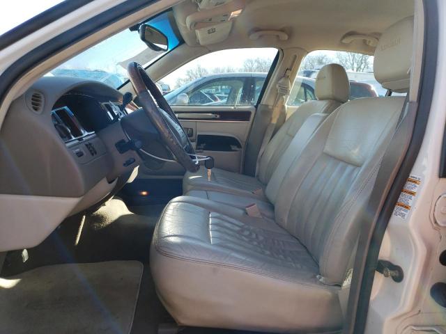 1LNHM81W63Y699676 - 2003 LINCOLN TOWN CAR EXECUTIVE WHITE photo 7