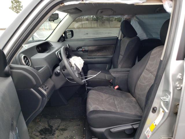 JTLZE4FE0EJ058070 - 2014 TOYOTA SCION XB SILVER photo 7