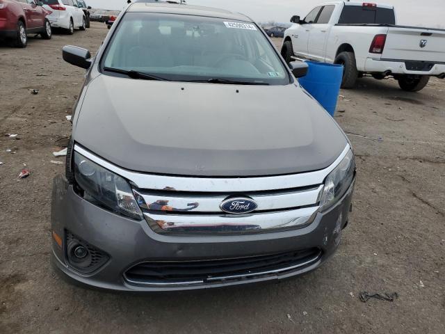 3FAHP0HA7BR187774 - 2011 FORD FUSION SE GRAY photo 5