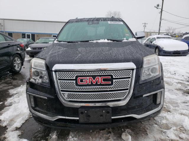 2GKFLVE34H6140268 - 2017 GMC TERRAIN DENALI BLACK photo 5