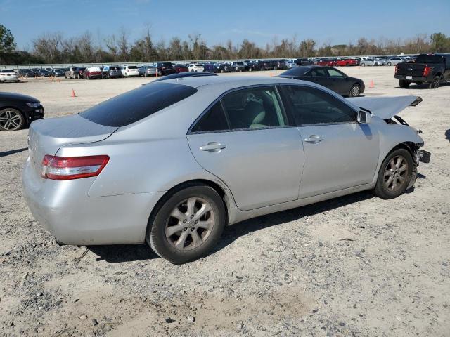 4T4BF3EK2BR143371 - 2011 TOYOTA CAMRY BASE SILVER photo 3