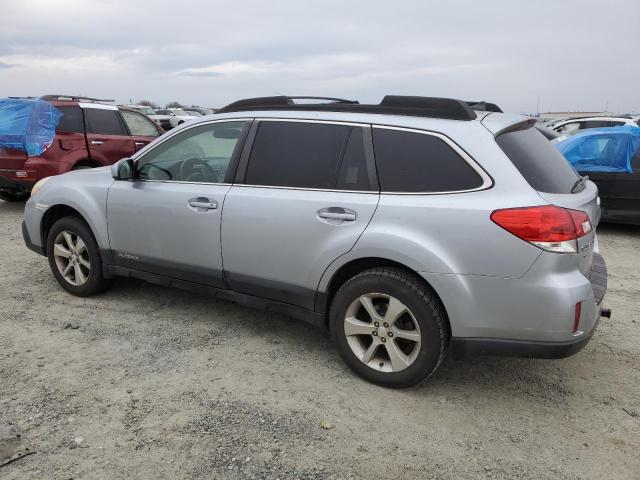 4S4BRBKC2D3202288 - 2013 SUBARU OUTBACK 2.5I LIMITED SILVER photo 2