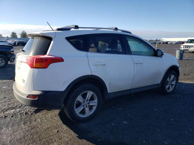 JTMRFREV8D5017734 - 2013 TOYOTA RAV4 XLE WHITE photo 3