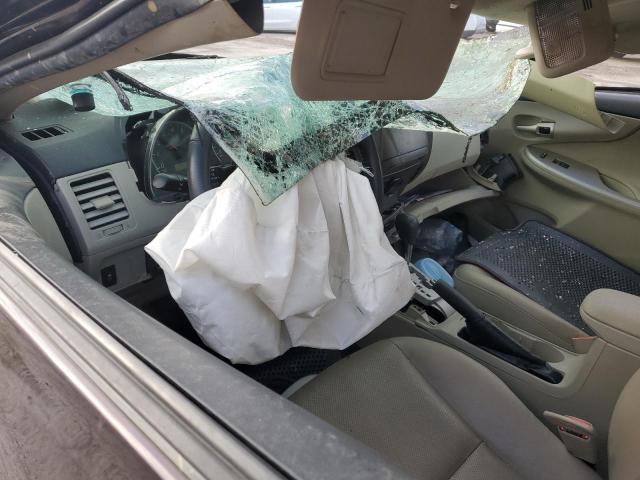 2T1BU4EEXDC096854 - 2013 TOYOTA COROLLA BASE BURGUNDY photo 8