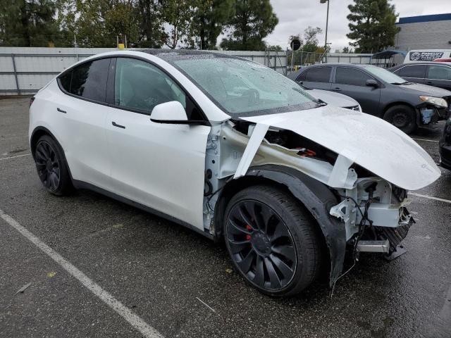 7SAYGDEF4NF326186 - 2022 TESLA MODEL Y WHITE photo 4