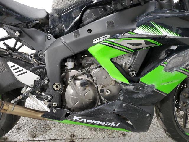 JKBZXJE1XGA021877 - 2016 KAWASAKI ZX636 E TWO TONE photo 5