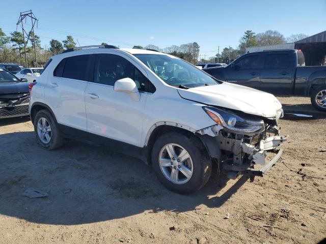 KL7CJLSB2LB323207 - 2020 CHEVROLET TRAX 1LT WHITE photo 4